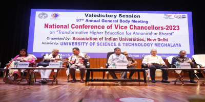 Hon'ble Governor attends valedictory session of a three day long National conference