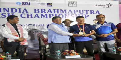 Hon'ble Governor attends closing ceremony of Squash championship