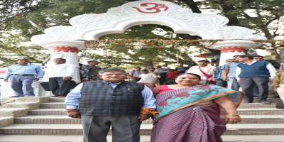 Governor and First Lady visit Umananda Temple