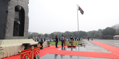 Hon'ble Governor commemorating War Heros