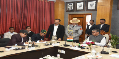 Assam Governor administers oath to APSC members