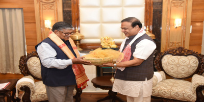 Chief Minister calls on Governor; extends Bhogali Bihu greetings