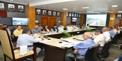 Governor chairs a meeting on implementation of NEP 2020