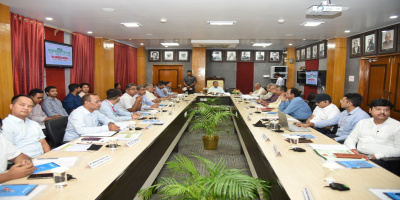 Governor holds meeting with Environment and Forest Department