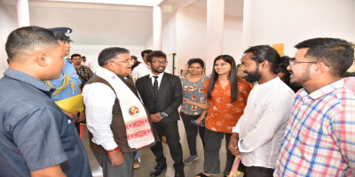 Governor interacting with students in IIT-G