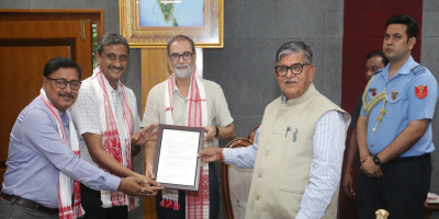 In recognition to achieving 344th Rank among the Higher Educational Institutions in QS World Ranking 2025, Assam Governor Shri Gulab Chand Kataria  felicitated Director IIT-G Prof. Devendra Jalihal and his team  at Raj Bhavan