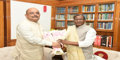 Governor with the State Election Commissioner at Raj Bhavan